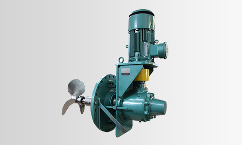 Agitatori con ingresso laterale montati su flangia per serbatoio di stoccaggio